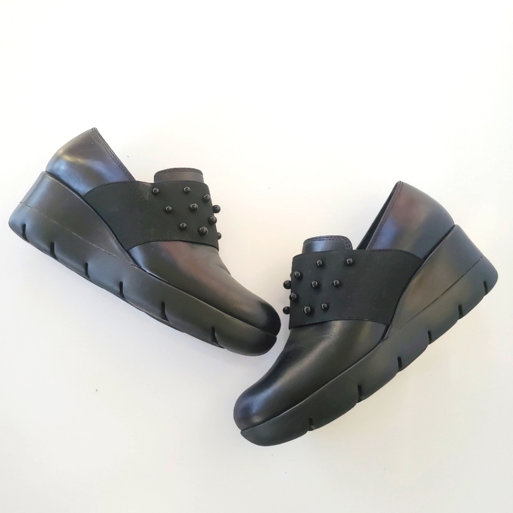 Gadea slip on Wedges Size 38 US Size 7 - 7.5